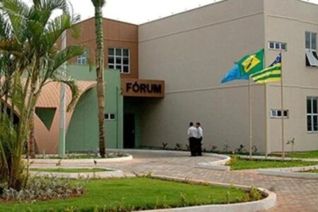 Juiz determina que pai pague pensão a filho de 42 anos com deficiência mental, em Caldas Novas