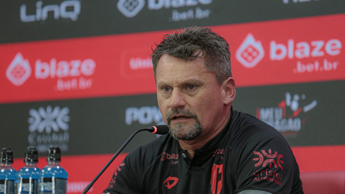 Fábio Matias, técnico do Atlético