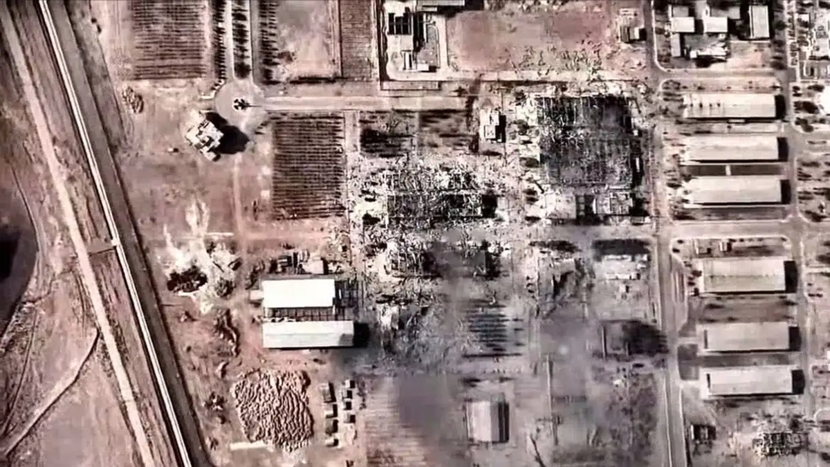 Inteligência dos EUA aponta que ataques não destruíram programa nuclear do Irã, diz jornal