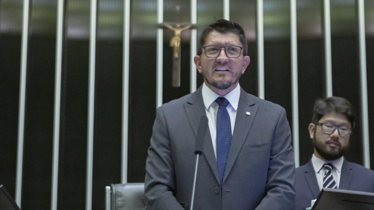 Podemos encerra oficialmente tratativas de fusão com o PSDB