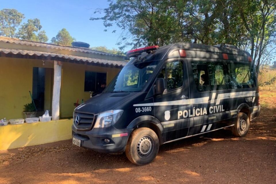 Imagem de um carro da Polícia Civil