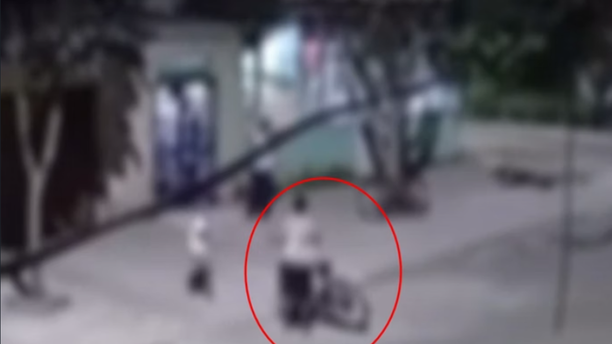 Filha implora para pai não matar a mãe (Foto: Reprodução)