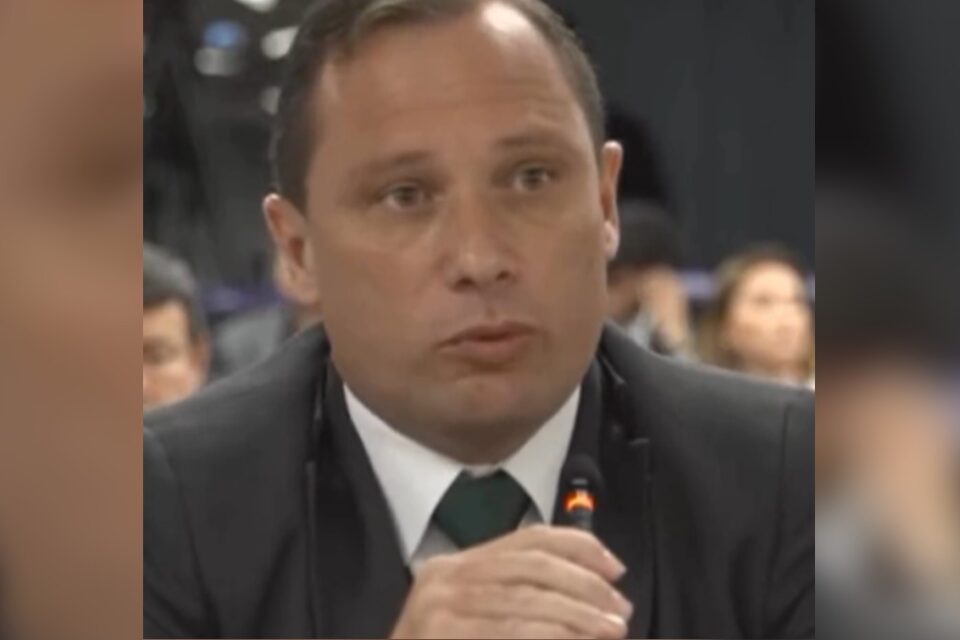 'Não houve coação': Mauro Cid diz que estava em crise quando criticou própria delação em áudios