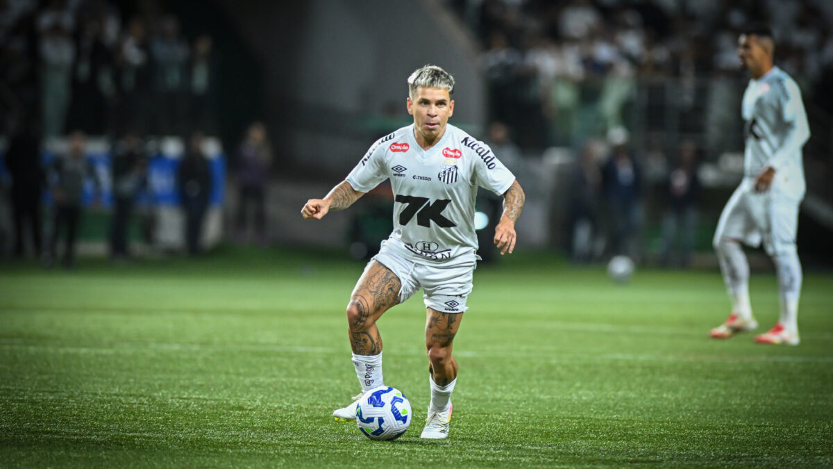 Yeferson Soteldo, atacante do Santos