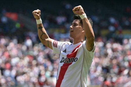River Plate 3x1 Urawa Reds
