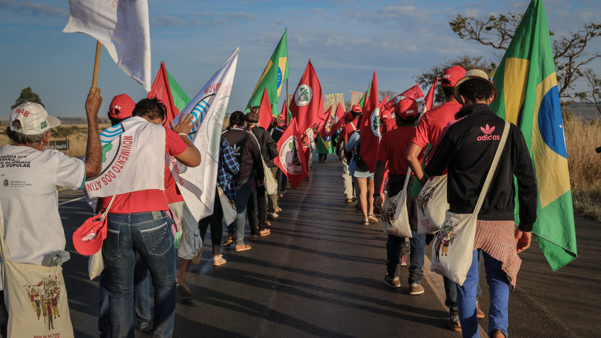 Integrantes do MST (Foto: Divulgação)