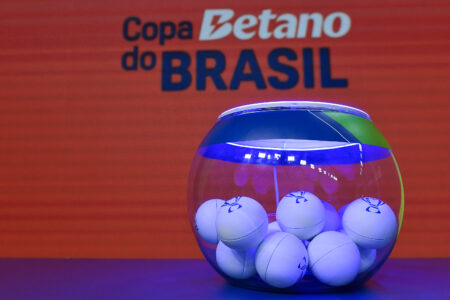 Bolinhas do sorteio da Copa do Brasil