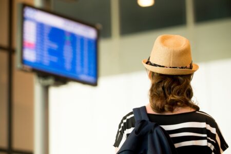 Atrasos em voo internacional para Goiânia gera indenização de R$ 20 mil