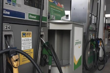 Petrobras anuncia redução de 5,6% da gasolina para distribuidoras