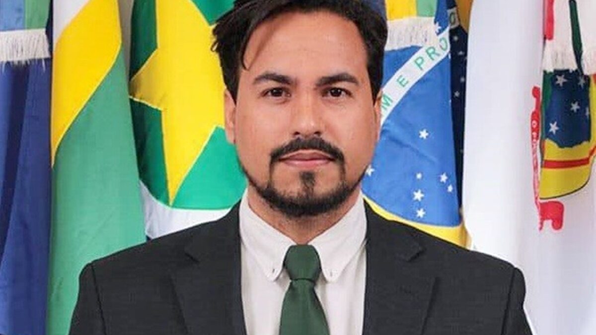 Vereador do PL é preso por manter menor como escrava sexual no MT Thiago Bitencourt Ianhes Barbosa também é médico