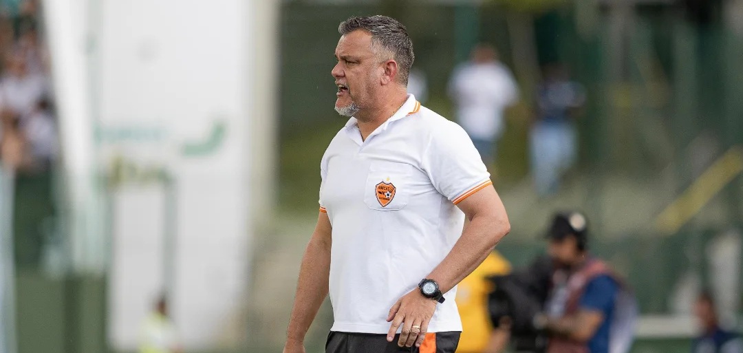 Gabardo Júnior, novo técnico do Anápolis