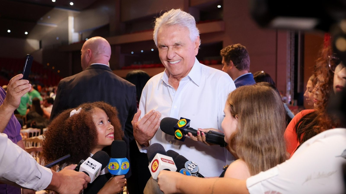 Ex-TV Anhanguera transforma crianças em repórteres mirins
