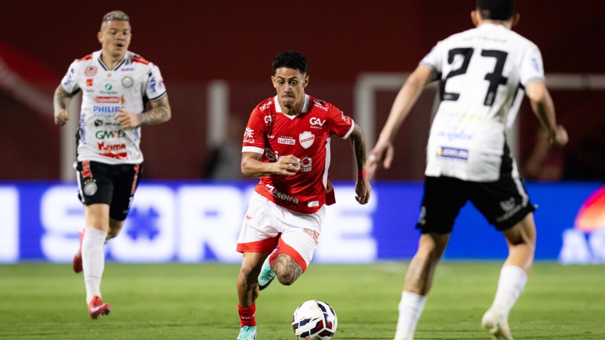 Vila Nova x Operário