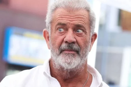 Mel Gibson adota método 30-30-30 e perde 10 kg aos 69 anos