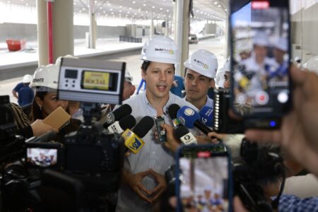 Daniel Vilela vistoria Terminal Praça da Bíblia e anuncia entrega para segunda quinzena de setembro dignidade aos usuários