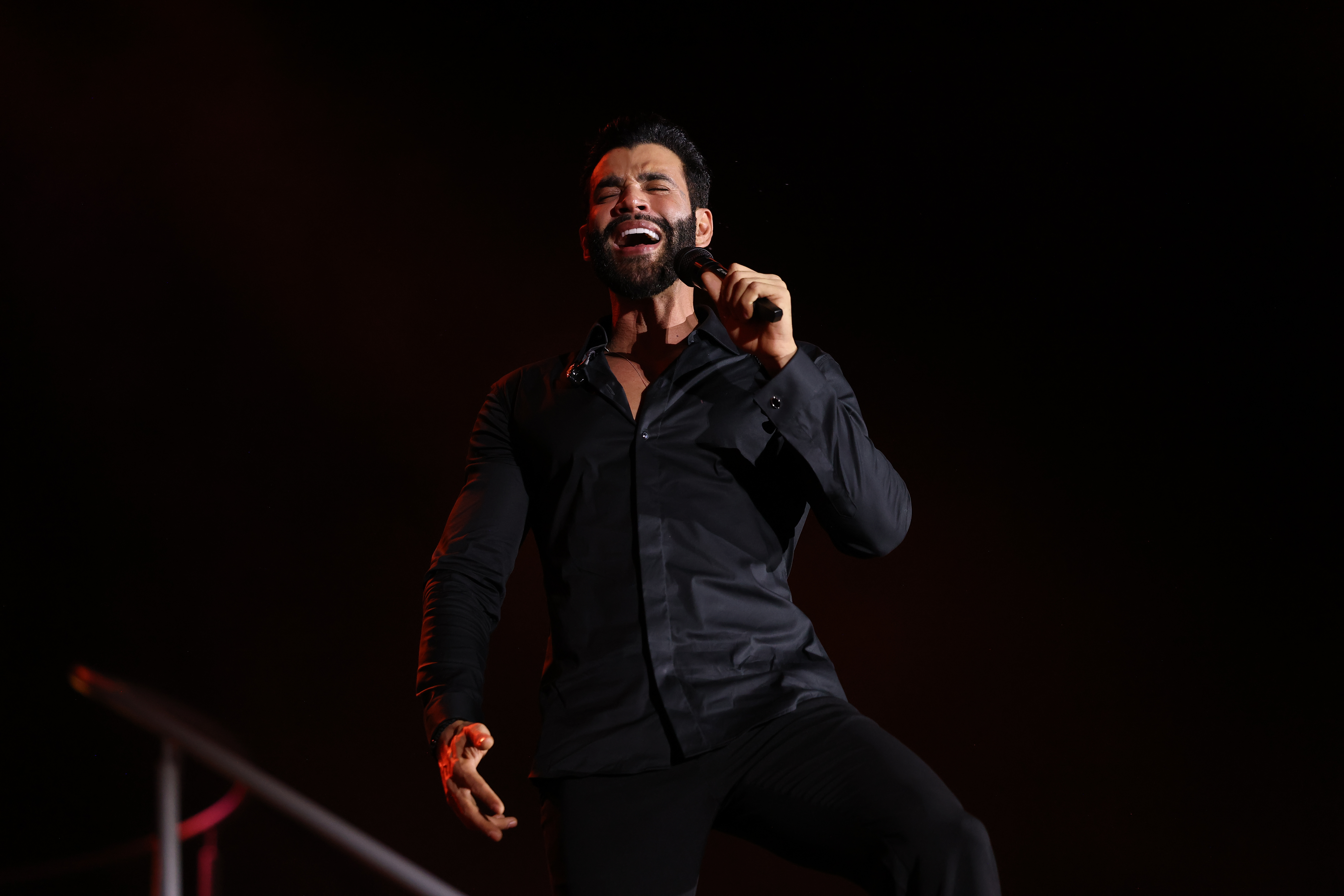 Gusttavo Lima apresenta espetáculo ‘O Embaixador Classic’ pela primeira vez em Goiânia