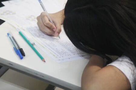 Enem em Goiás: alunos pobres ou da rede pública só são minoria entre os brancos (Foto: Agência Brasil)