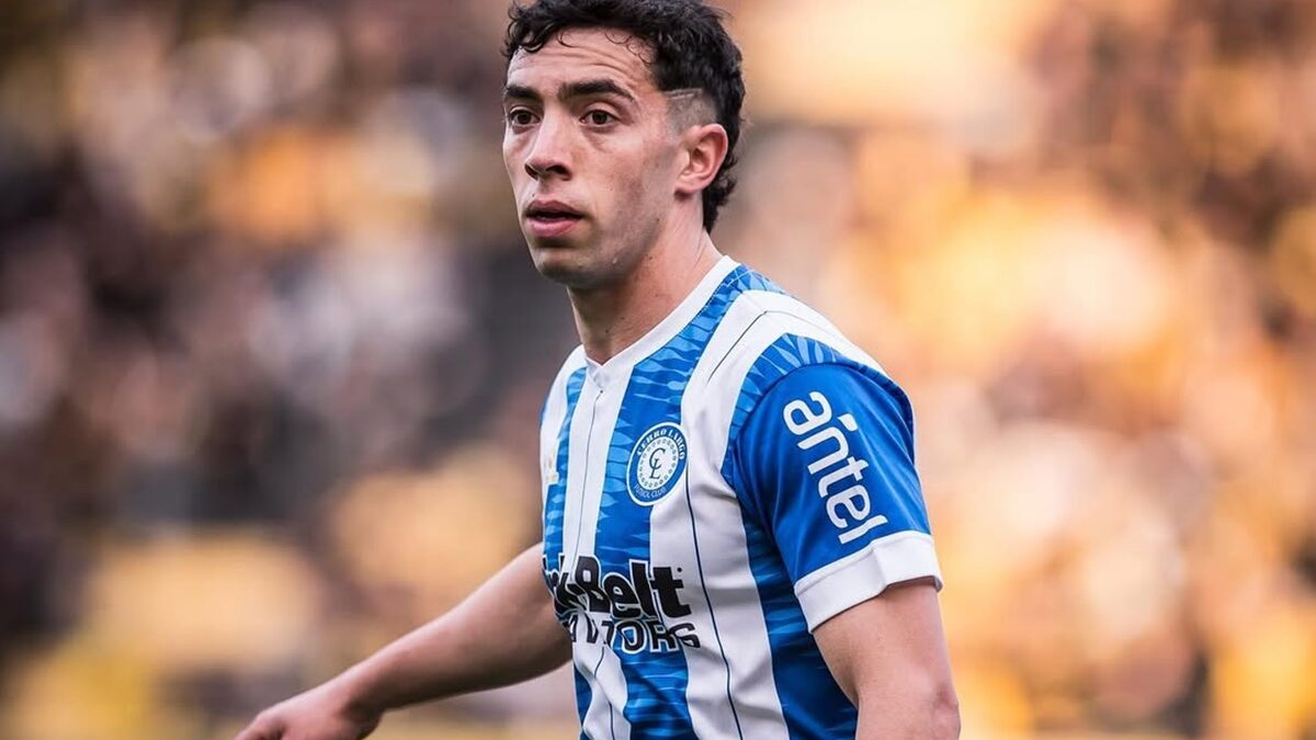 Atlético Goianiense encaminha contratação do atacante uruguaio Luciano Cosentino 1 1d68e4c3 saveclip.app 455958314 831841625756596 6161271110279526217 n Atlético Goianiense encaminha contratação do atacante uruguaio Luciano Cosentino