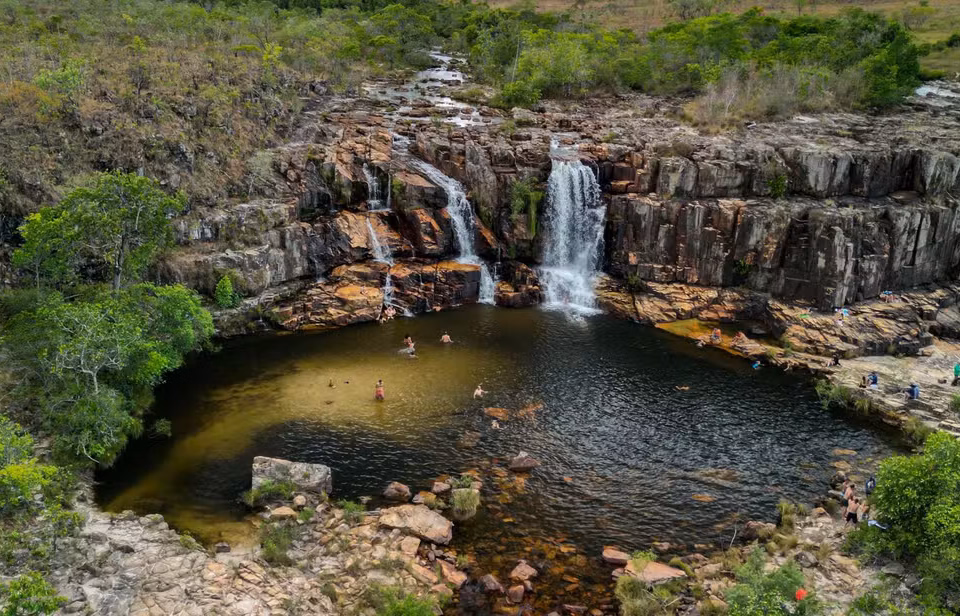 As 20 cachoeiras de Goiás que são imperdíveis segundo os visitantes fotos Confira a lista para curtir as melhores paisagens e água geladinha