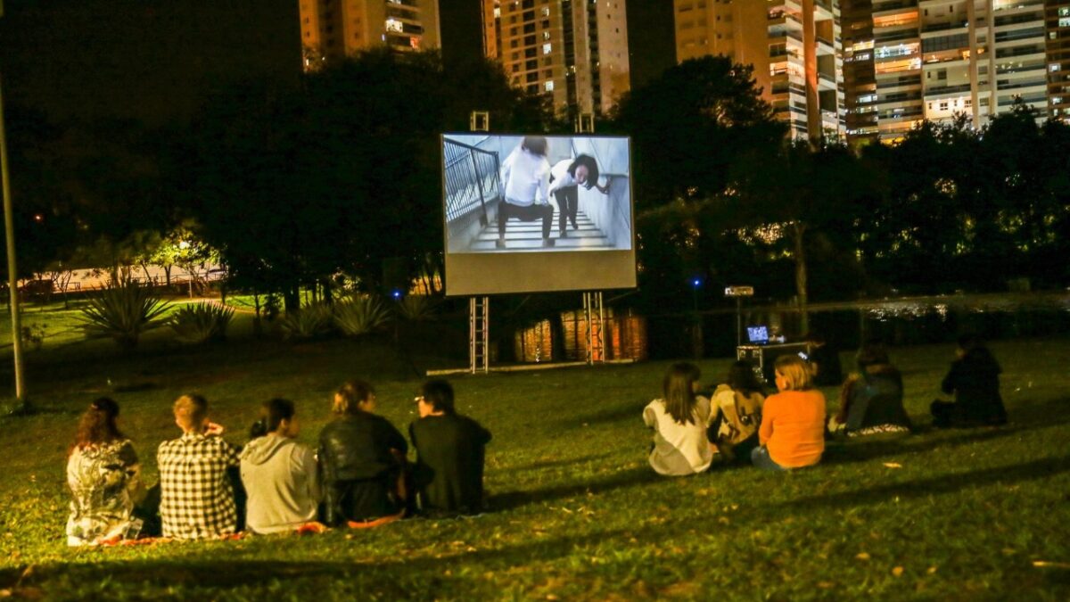 Festival de videodança promove sessões gratuitas em praças de Goiânia