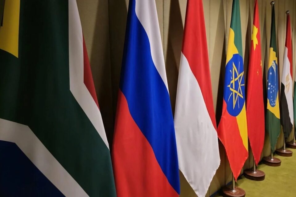 Brics condena ataques contra Irã e preserva Rússia na Guerra da Ucrânia