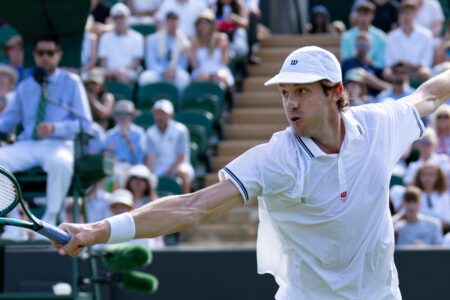 Nicolás Jarry durante a partida contra João Fonseca