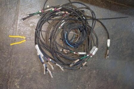 Homem é preso por furtar fios de torre de telefone em Rio Verde