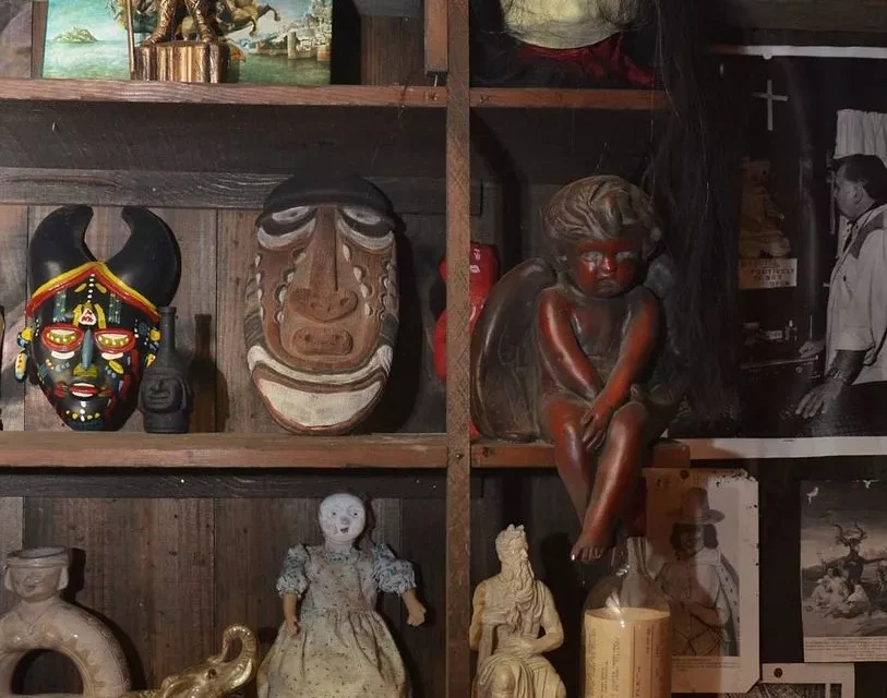 Museu dos Warren: conheça o maior acervo do oculto que guarda itens como Annabelle 12 Museu Oculto dos Warren