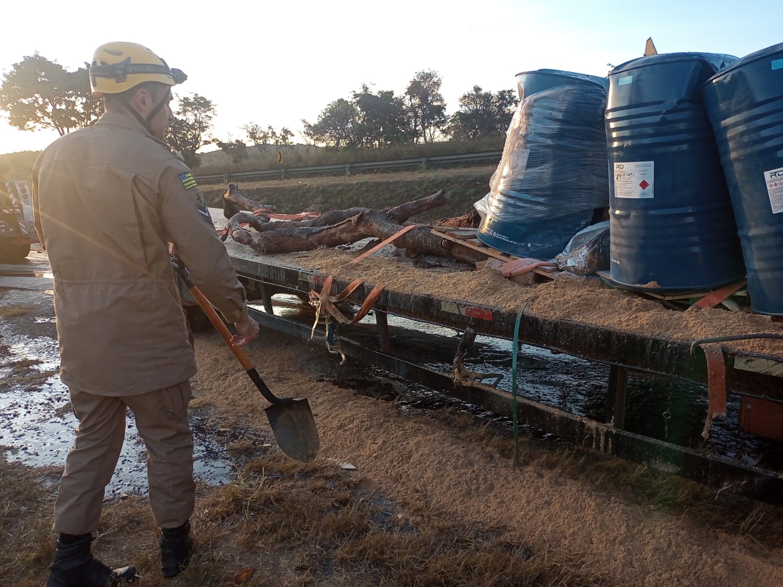 Imagem da carga do caminhão na carroceria