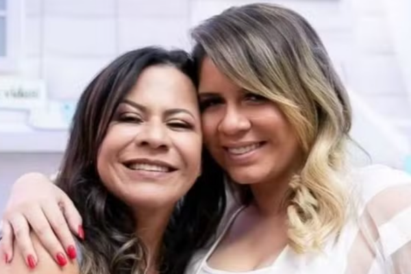 Dona Ruth e Marília Mendonça