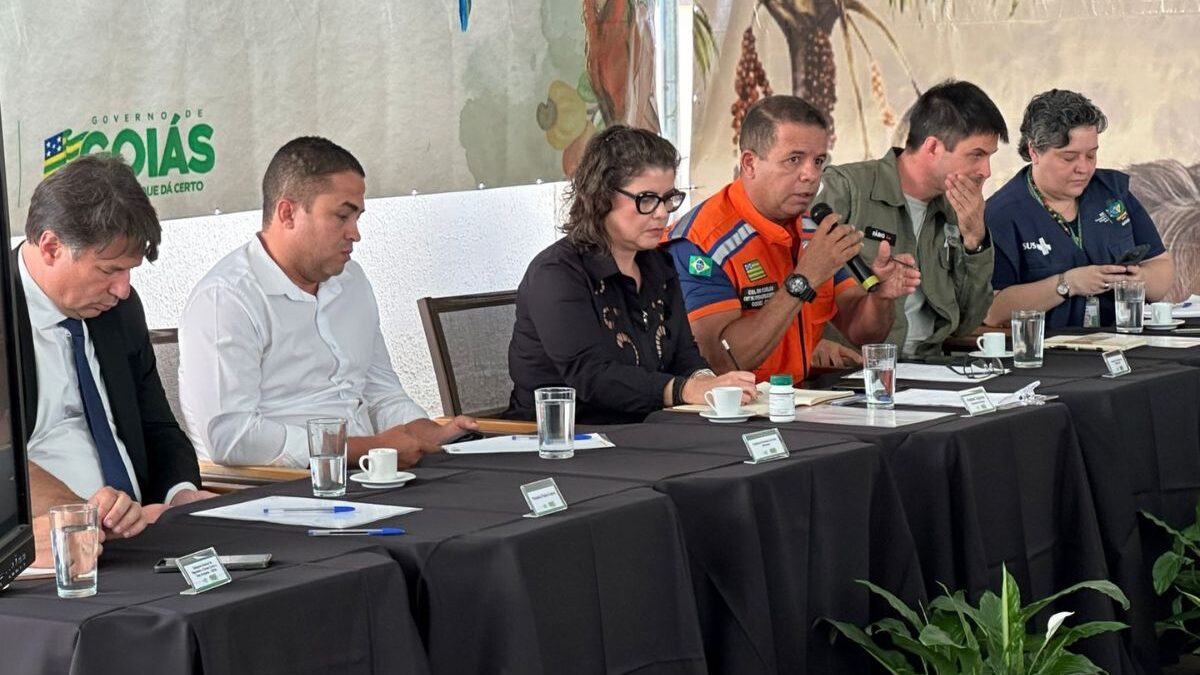 Lixão de Padre Bernardo: gabinete de crise reunido (Foto: Divulgação)