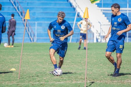 Gui Meira, meia da Aparecidense