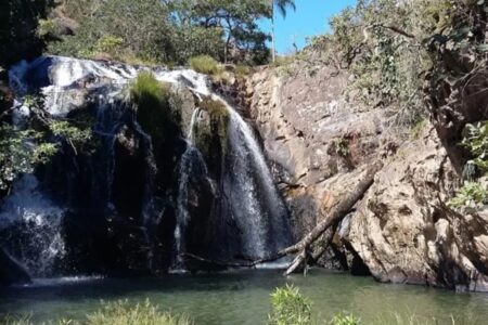 Turista estava praticando Highline Homem morre após cair de 50 metros de altura em cachoeira na Chapada dos Veadeiros