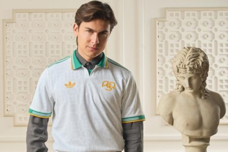 Roma lança terceira camisa para temporada 2025/26