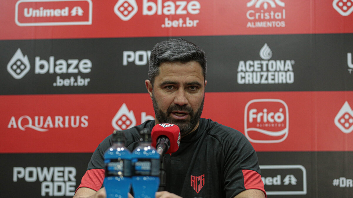 Rafael Lacerda, técnico do Atlético