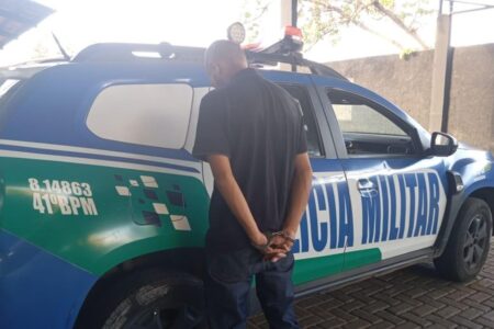 Homem usa sacola com papel alumínio para furtar loja em shopping e é preso, em Aparecida