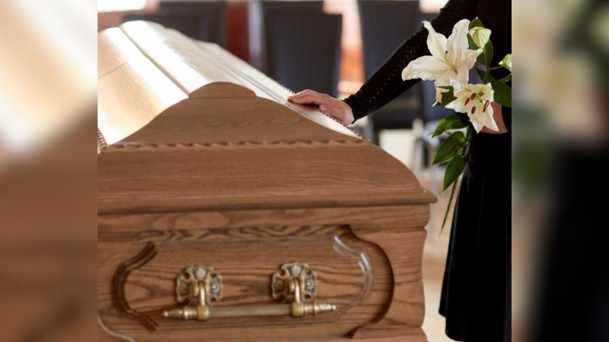 Funcionário é preso por aplicar golpes em clientes e empresas funerárias de Uruaçu (Reprodução)
