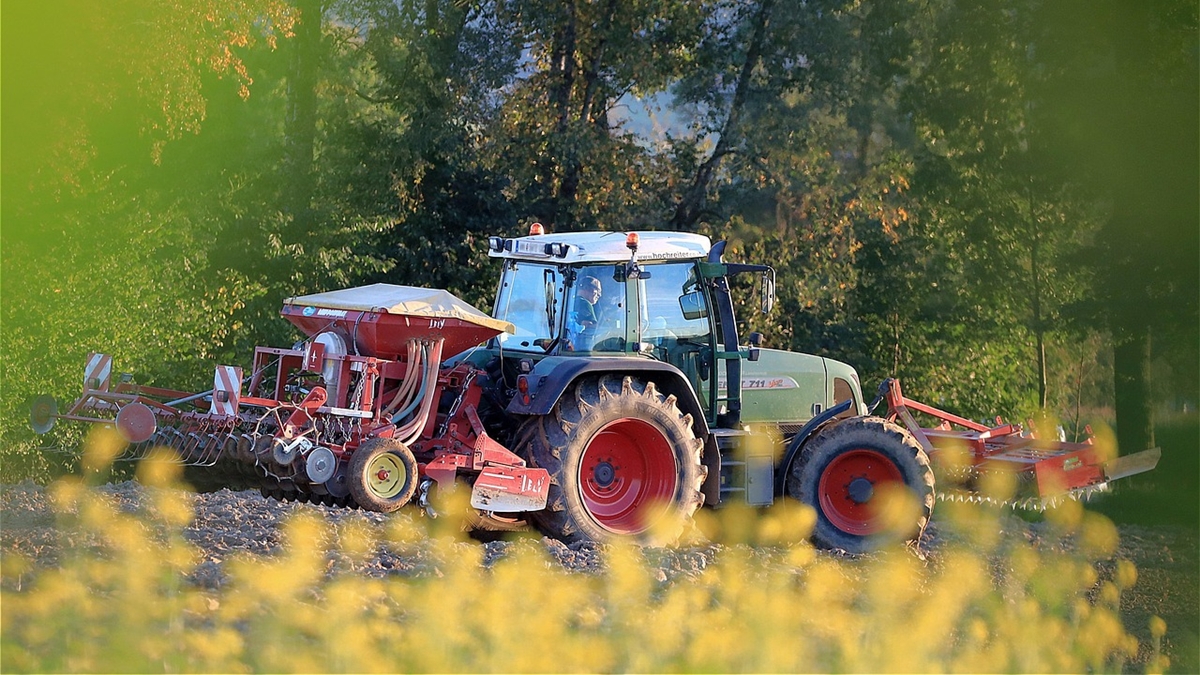 Justiça suspende apreensão de máquinas agrícolas essenciais a produtor em Caldas Novas