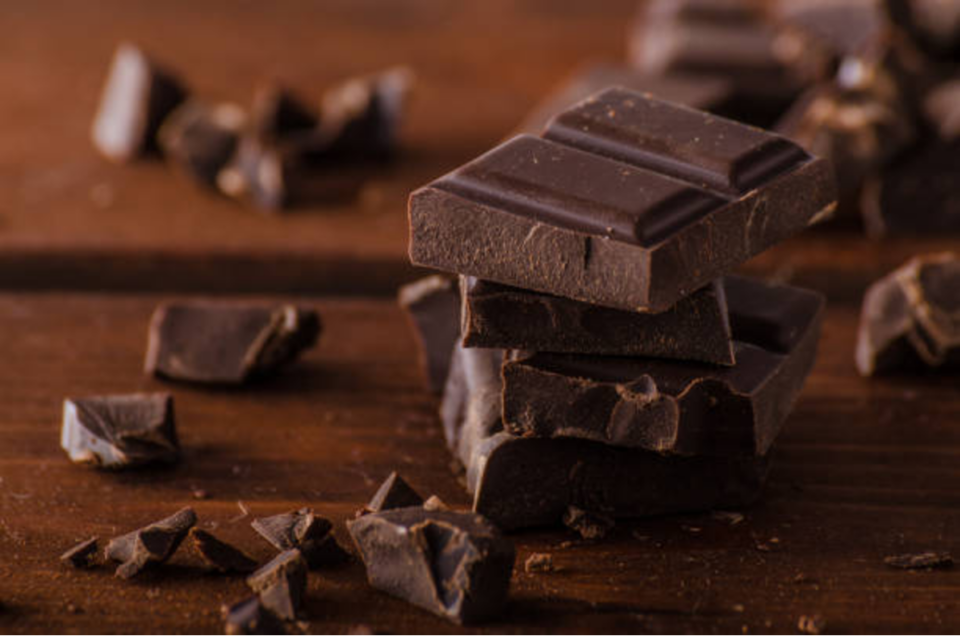Senado aprova novo percentual mínimo de cacau para chocolate e acaba com amargo e meio amargo Regra cria novas nomenclaturas