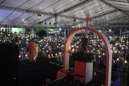 Novena a Nossa Senhora da Assunção 2025 terá shows, missas e solidariedade em Goiânia