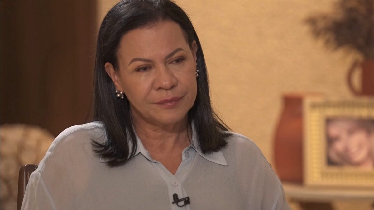Mãe de Marília Mendonça fala sobre perda da guarda do neto
