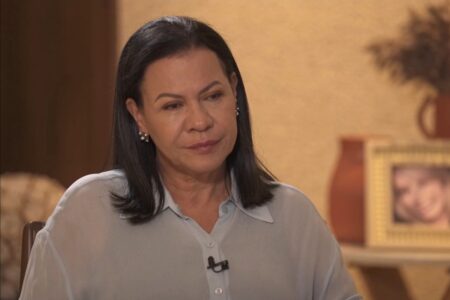 Mãe de Marília Mendonça fala sobre perda da guarda do neto