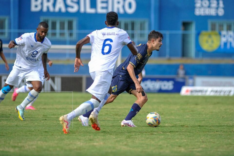 Unicas equipes goianas a se classificaram para próxima fase e Aparecidense e Goiatuba conhecem adversários