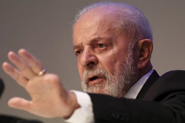 Lula cancela pronunciamento que faria sobre o tarifaço de Trump