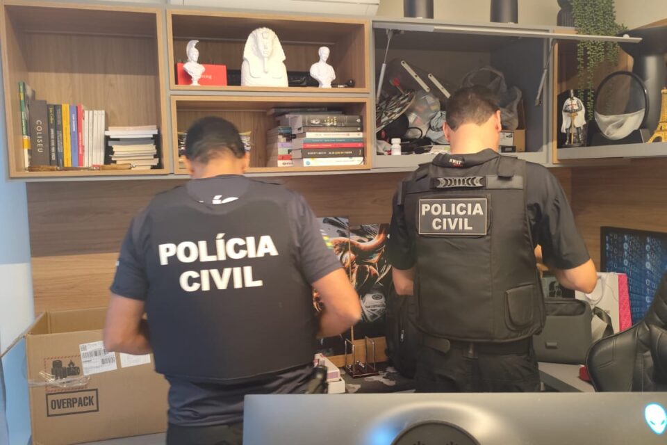 Imagem interna do local onde funcionava a empresa de fachada