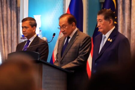 Tailândia e Camboja concordam com cessar-fogo (Foto: Instagram/@anwaribrahim_my)