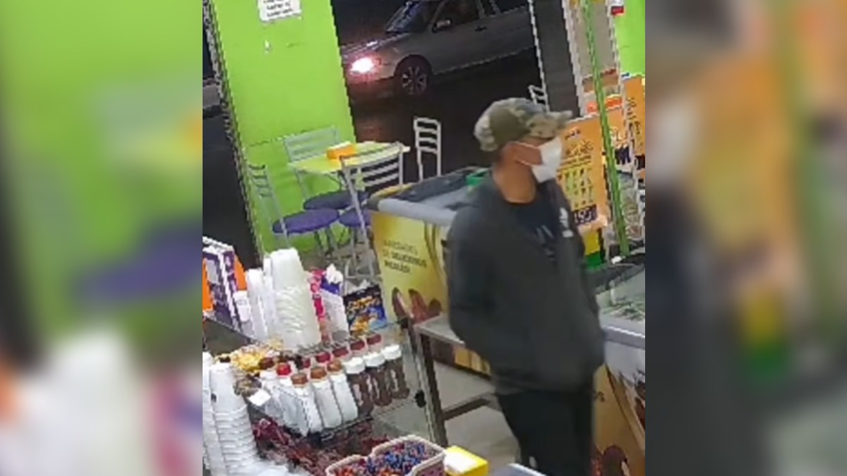 Suspeito de roubar sorveteira é preso 10 minutos após o crime, em Goiânia