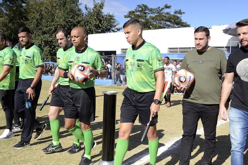 Wilton Pereira Sampaio durante final de campeonato amador em São Paulo