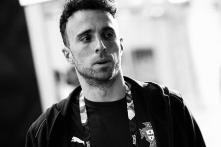 Homenagens a Diogo Jota pelo mundo
