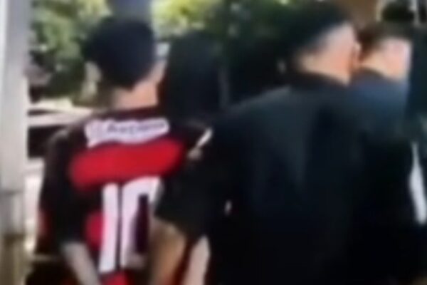 Imagem do suspeito preso